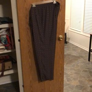 Pants Loose and Light Weight Size 22/24